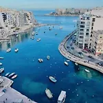 Апартаменты Sea Breeze Qawra Сент-Полс-Бей