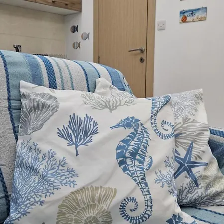Sea Breeze Qawra Apartment