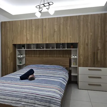 Apartment Sea Breeze Qawra