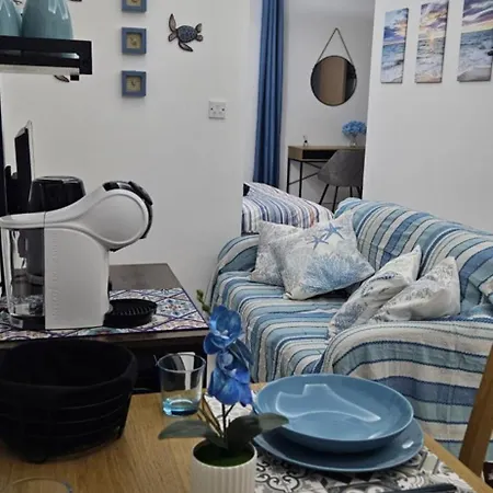 Sea Breeze Qawra Apartment *